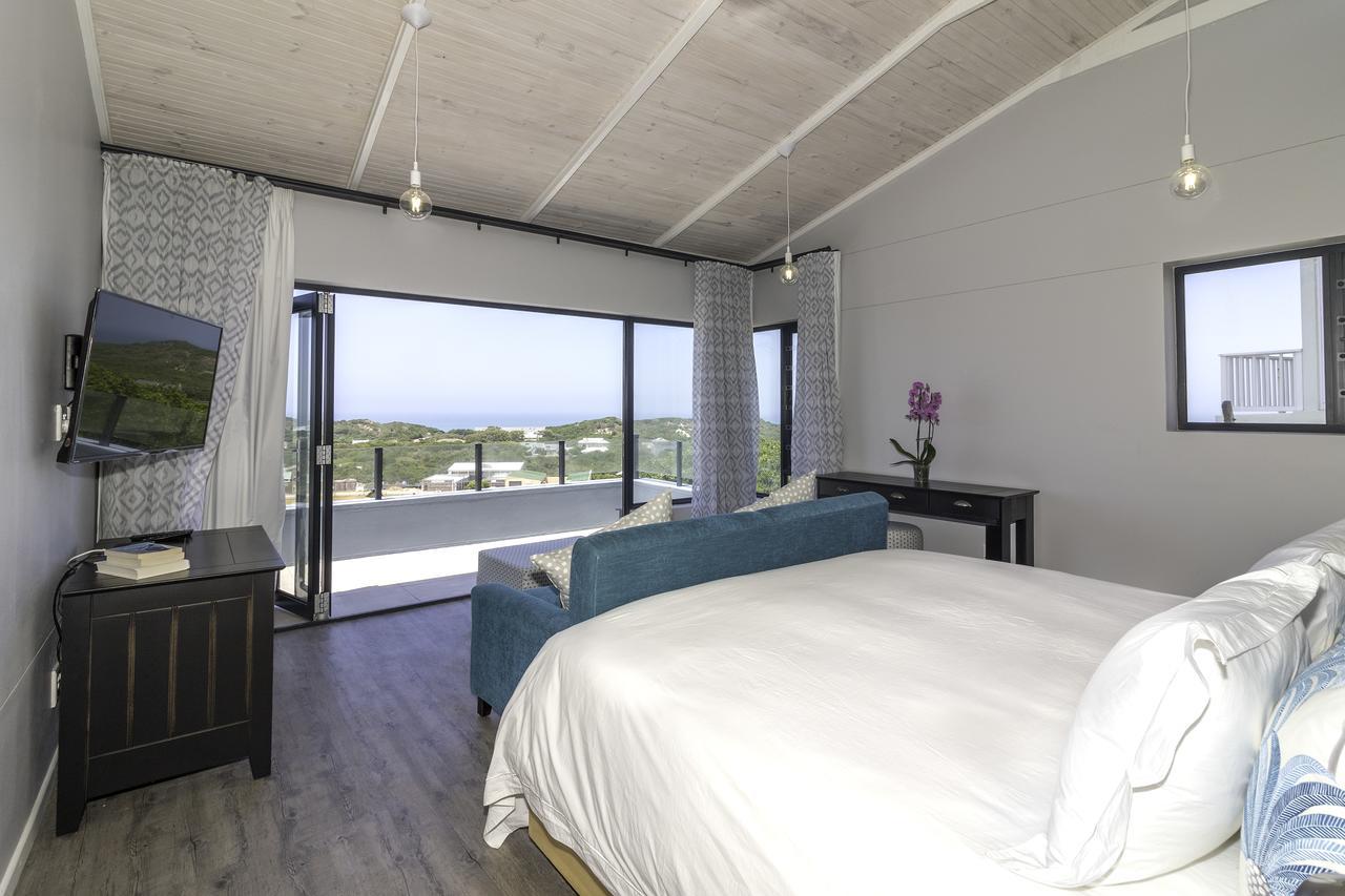 Sky Blue Guest House ケントン・オン・シー エクステリア 写真